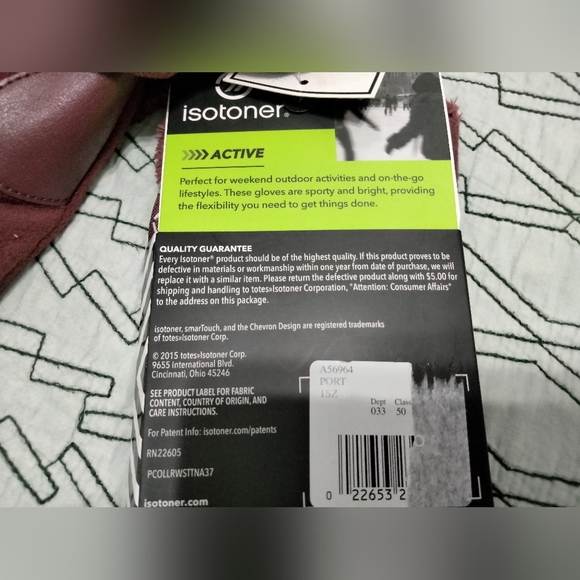 Isotoner Gloves - Picture 8 of 10